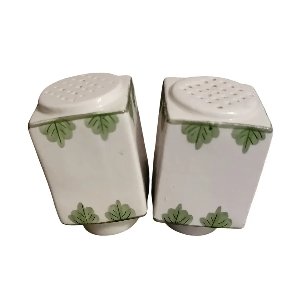 Unbranded Salt Pepper Shakers Home S White Good Vintage Leaf Ceramic Square